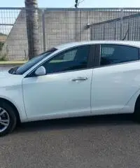 Alfa Romeo Giulietta 1.6 Jtdm-2 105 CV Distinctive