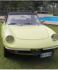 Alfa Romeo Spider Duetto