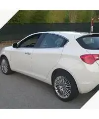ALFA ROMEO Giulietta - 2012