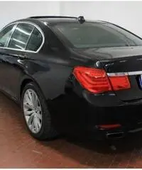 BMW 750 i Eccelsa