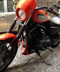 Sportster 883 r
