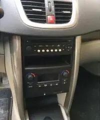 PEUGEOT 207 1.4 8V 75CV 5p. X Line METANO