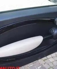 MINI Mini Mini 1.6 16V Cooper S( NAVIG-AUTOMATIK- PELLE-)!!!