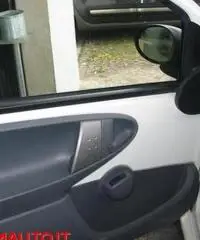 TOYOTA Aygo 1.0 12V VVT-i 5 porte Now Connect