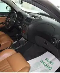 ALFA ROMEO 147 1.9 JTD 5 porte Distinctive