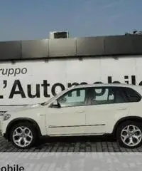 BMW X5 xDrive40d Futura  (E70)