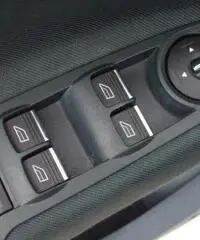 FORD C-Max 2.0 TDCi 115CV Powershift Titanium ( NAVI )