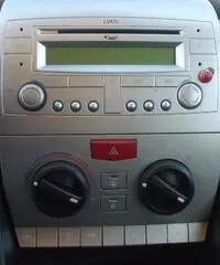 LANCIA Ypsilon 1.3 MJT 75 CV Oro ( BLUE   ME )