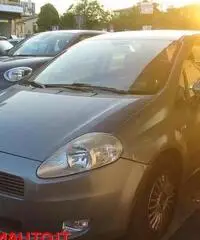 FIAT Grande Punto 1.4 Starjet 16V 5 porte Dynamic !!!