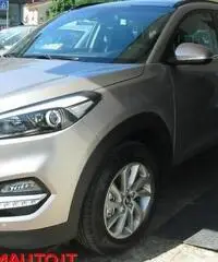 HYUNDAI Tucson 1.7 CRDi XPossible  TETTO APRIBILE!!!