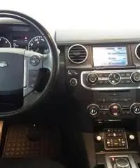 LAND ROVER Discovery 4 3.0 SDV6 SE