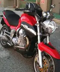 MOTO GUZZI BREVA 1200 ROSSA