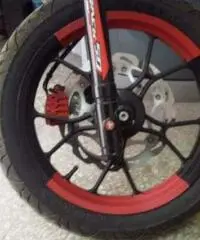 Beta motard 50 pochi km 2008 o scambio x ape50