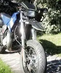 Motard Yamaha DTX 125