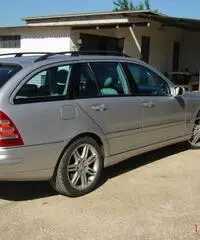 Mercedes c220 sw avangarde