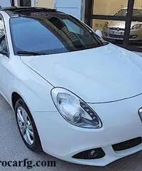 ALFA ROMEO Giulietta 2.0 JTDm (2) 140cv Distinctive