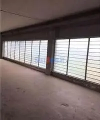 Capannone a Segromigno