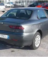 Alfa R. 156 1.9 jtd