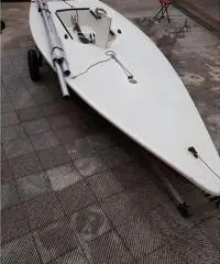 Deriva Laser attrezzatissima con carrello alaggio