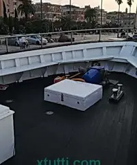 Barca trasporto passeggeri