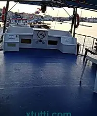 Barca trasporto passeggeri