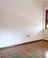 Viale Scala Greca Mq 155 Appartamento Libero