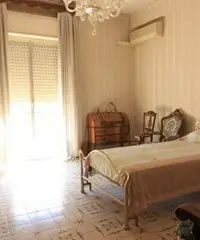 Santa Panagia appartamento al piano intermedio