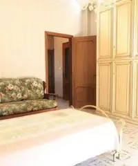 Santa Panagia appartamento al piano intermedio