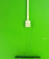 NEGOZIO FRONTE STRADA