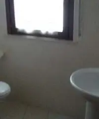 Deposito/piazzale + uffici in superstrada fano grosseto