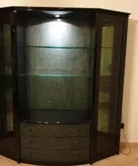 Sala da pranzo completa