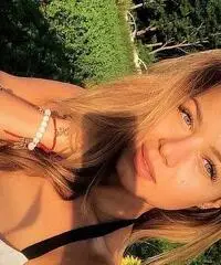 LA DONNA PURA E MORBIDA CERCA L'UOMO / IL MATRIMONIO