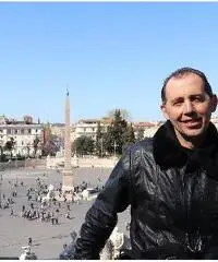 UOMO CERCA RAGAZZA SERIA PER FIDANZAMENTO