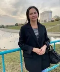 Donna di buon carattere in cerca di un compagno