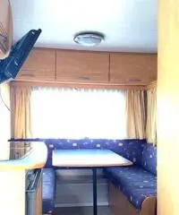 Roulotte caravelaire modello 425 anno 2005