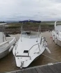 Barca senza guida patente