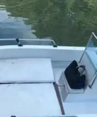 Natante con motore 25 cavalli Tohatsu