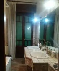 Grande stanza accanto al Duomo