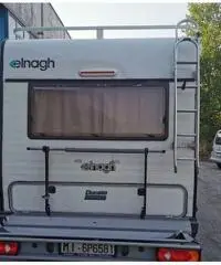Elnagh blu magnum 660 con portamoto