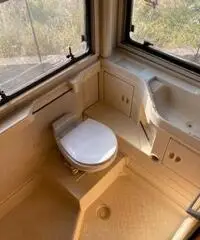 ARCA AMERICA 401 FIAT2.5D 6 posti letto 1988