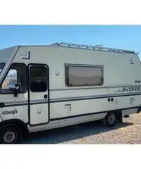 Camper motorhome elnagh 600l 6 posti letto 2.5d