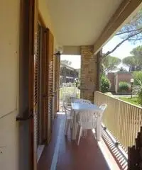 V57 - Trilocale ristrutturato in villaggio