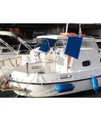 Barca cabinata 6.4 metri