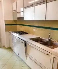 5 Vani Ristrutturati Centro/Via Macallè