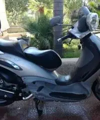 Beverly 500 anno 2004 600 ,