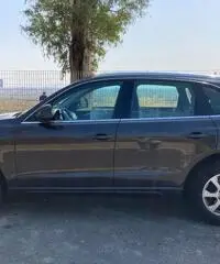 AUDI Q5 1ª serie - 2011