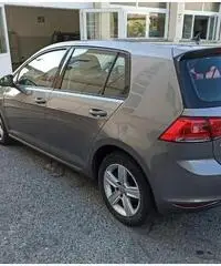 VOLKSWAGEN Golf TGI Blue Motion - 2015