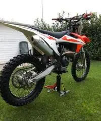 Ktm SXF 250 4 tempi moto cross