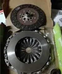 Kit frizione valeo 826315 peugeot 307 308 208 rcz /citroen - Salerno