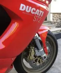 Ducati ST2 sport touring 2000 32000 km